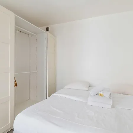 Grand Fonctionnel Republique - 10 Apartment Paris